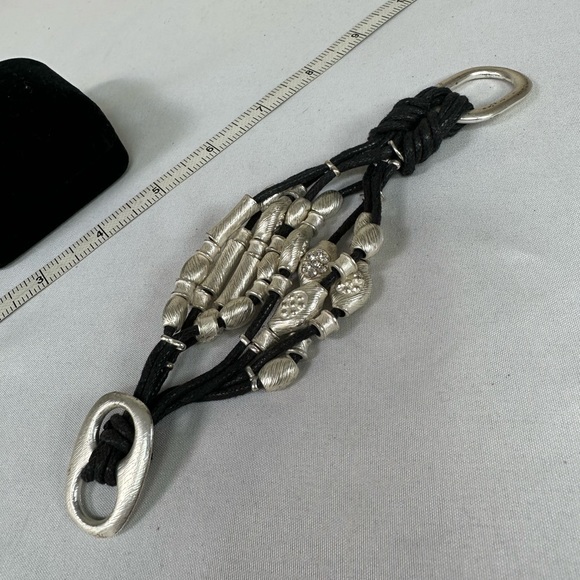 Unique braided silvertone bead rhinestone bracelet - Picture 4 of 7